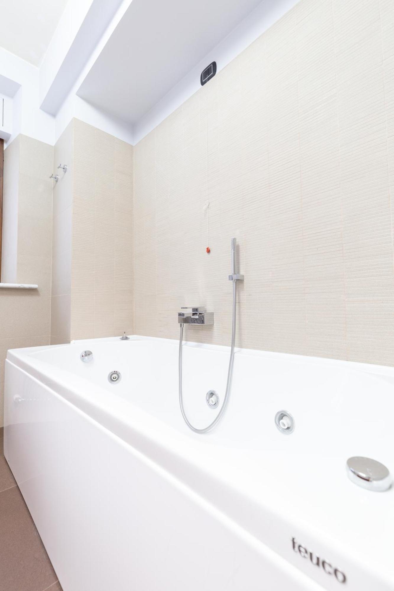 Villa Adige Luxury - M&M Holiday House Perugia Ngoại thất bức ảnh
