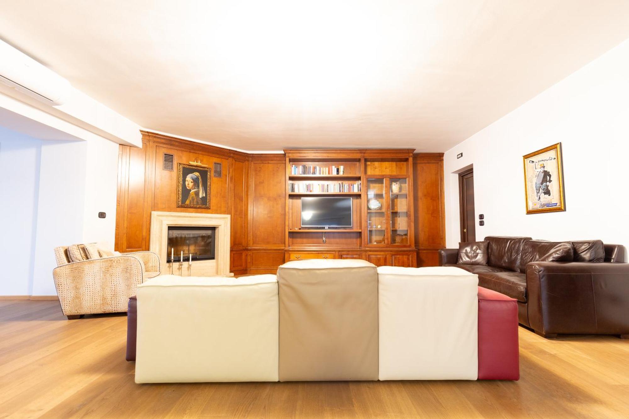 Villa Adige Luxury - M&M Holiday House Perugia Ngoại thất bức ảnh