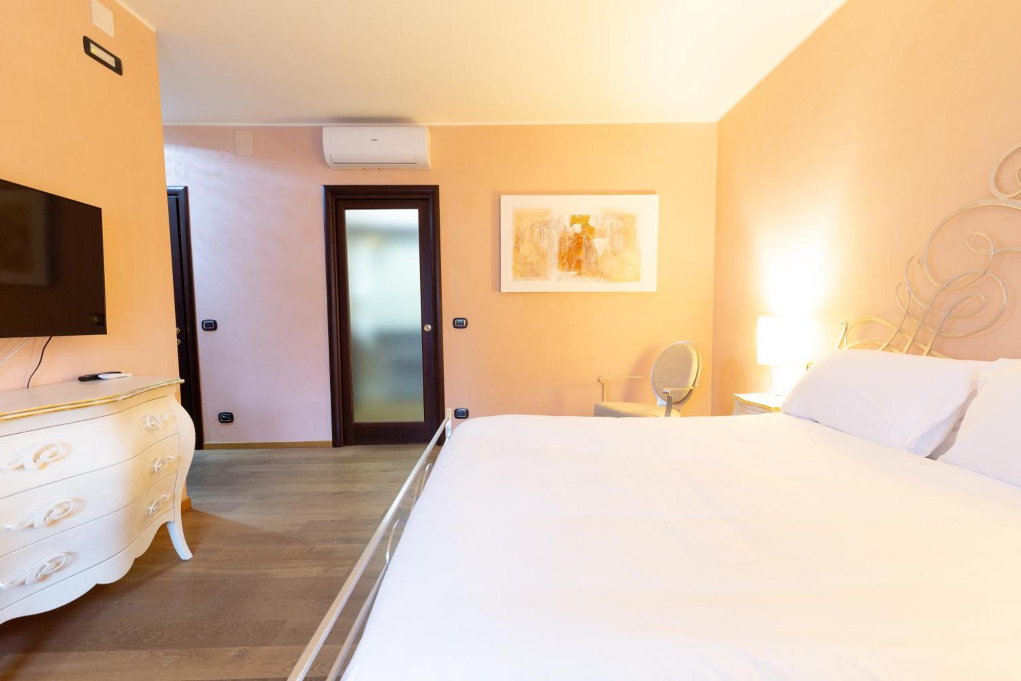 Villa Adige Luxury - M&M Holiday House Perugia Ngoại thất bức ảnh